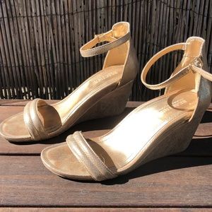 Wedge sandal